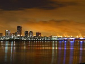 Long Beach CA DISCOUNT REALTOR city skyline