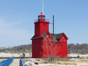 Grand Rapids MI DISCOUNT REALTOR Holland lighthouse