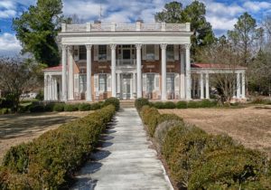 Sumter SC DISCOUNT REALTOR Bishopville mansion