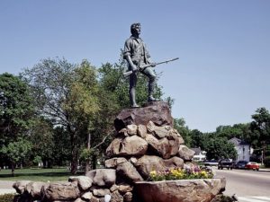 Concord MA DISCOUNT REALTOR Lexington Minuteman statue