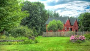 Woodstock VT DISCOUNT REALTOR barn landscape