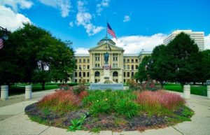 Toledo OH DISCOUNT REALTOR courthouse building