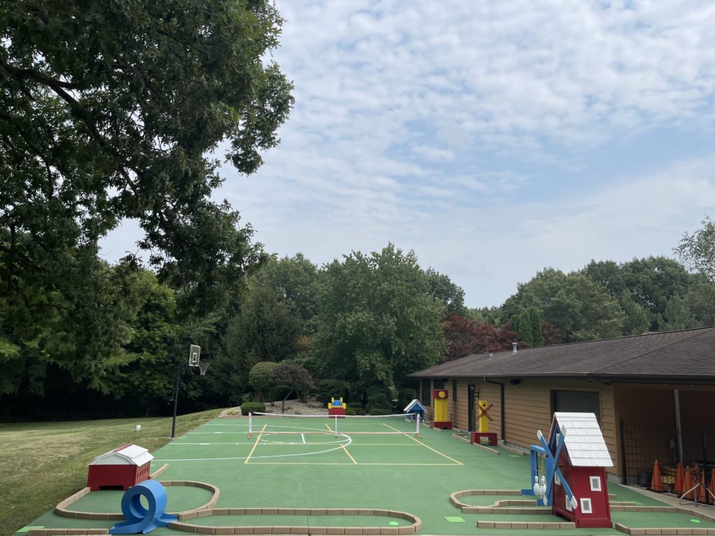 Guest House North Side & Multi-Sports Court: Basketball, Pickleball, 9-Hole Reconfigurable/Removable Mini Golf Course with 7 Motorized Obstacles
