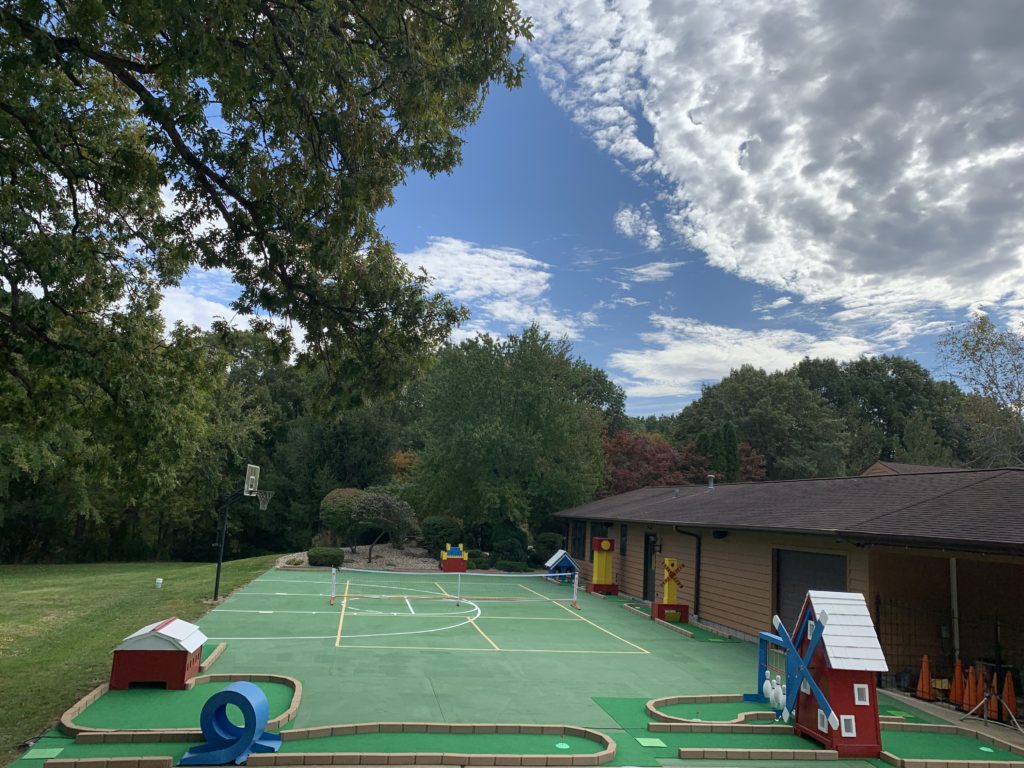 Guest House North Side & Multi-Sports Court: Basketball, Pickleball, 9-Hole Reconfigurable/Removable Mini Golf Course with 7 Motorized Obstacles